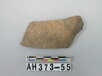 藏品(灰色細砂陶片)的圖片
